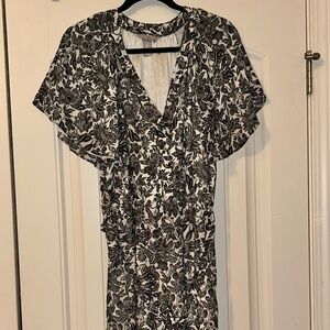 V-Neck Chiffon Dress Floral